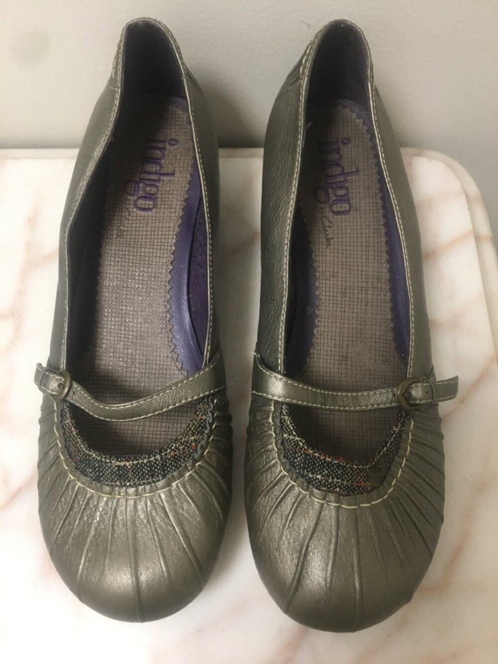 indigo by Clarks gray metallic look Mary Jane Shoes